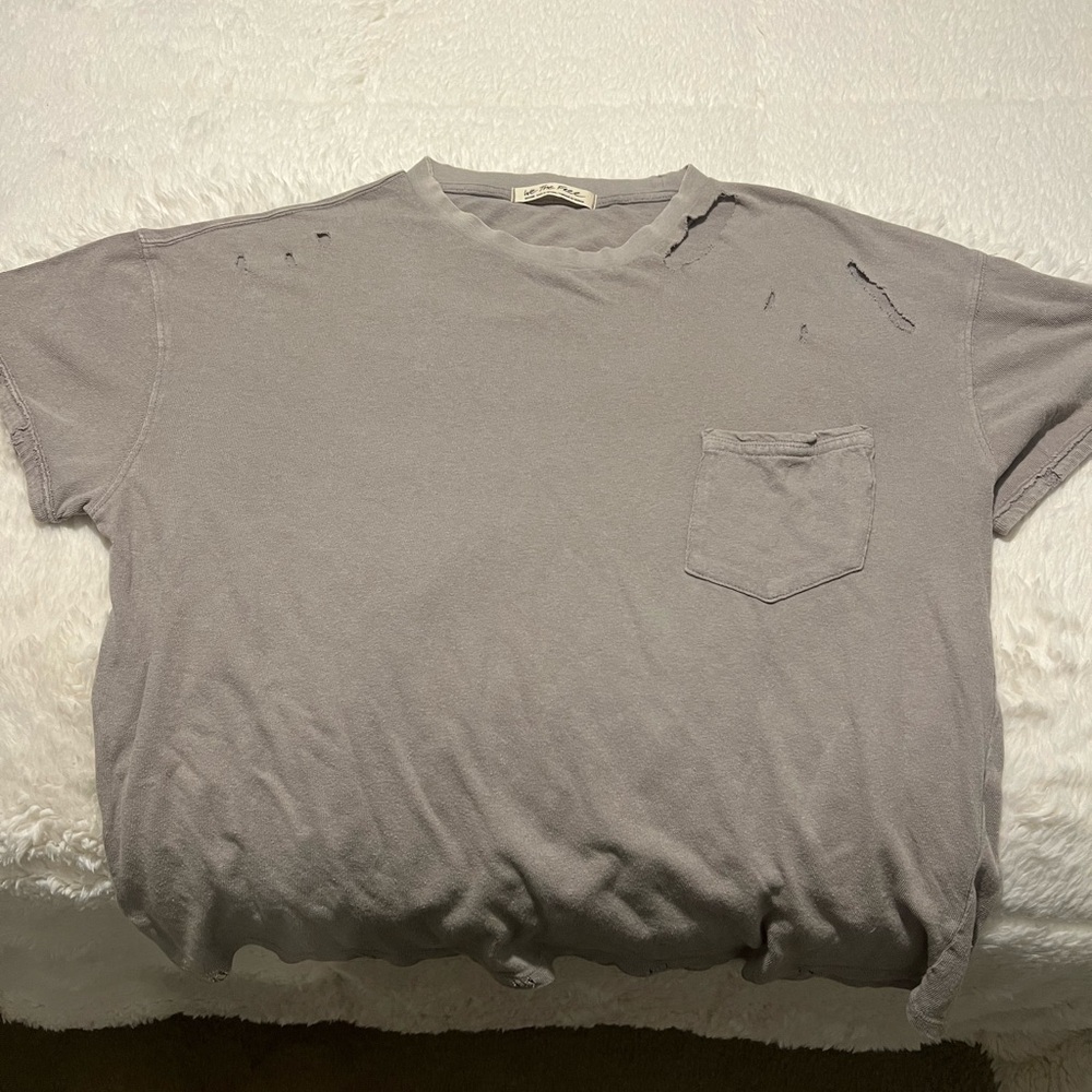 We The Free women’s Light Gray Distressed Tee